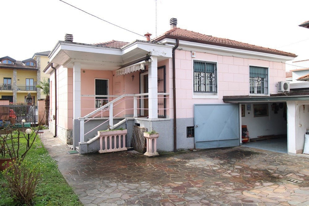 Foto 33 di 34 - Villa in vendita a Fara Gera d'Adda