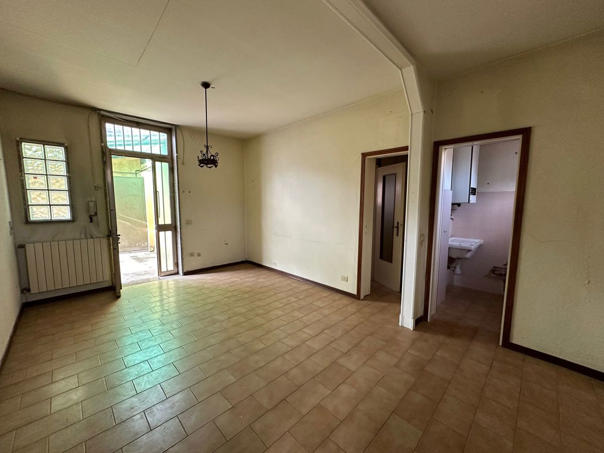 Foto 4 di 15 - Appartamento in vendita a Piacenza