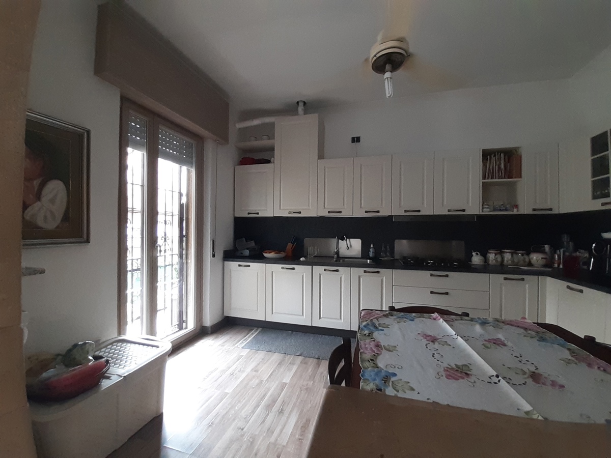 Foto 10 di 18 - Appartamento in vendita a Canegrate