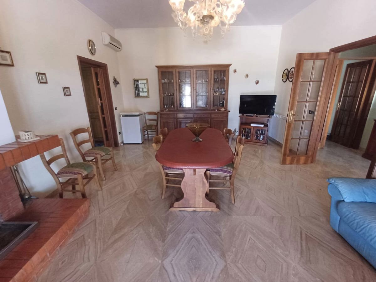 Villa in vendita a San Giovanni Incarico (FR)