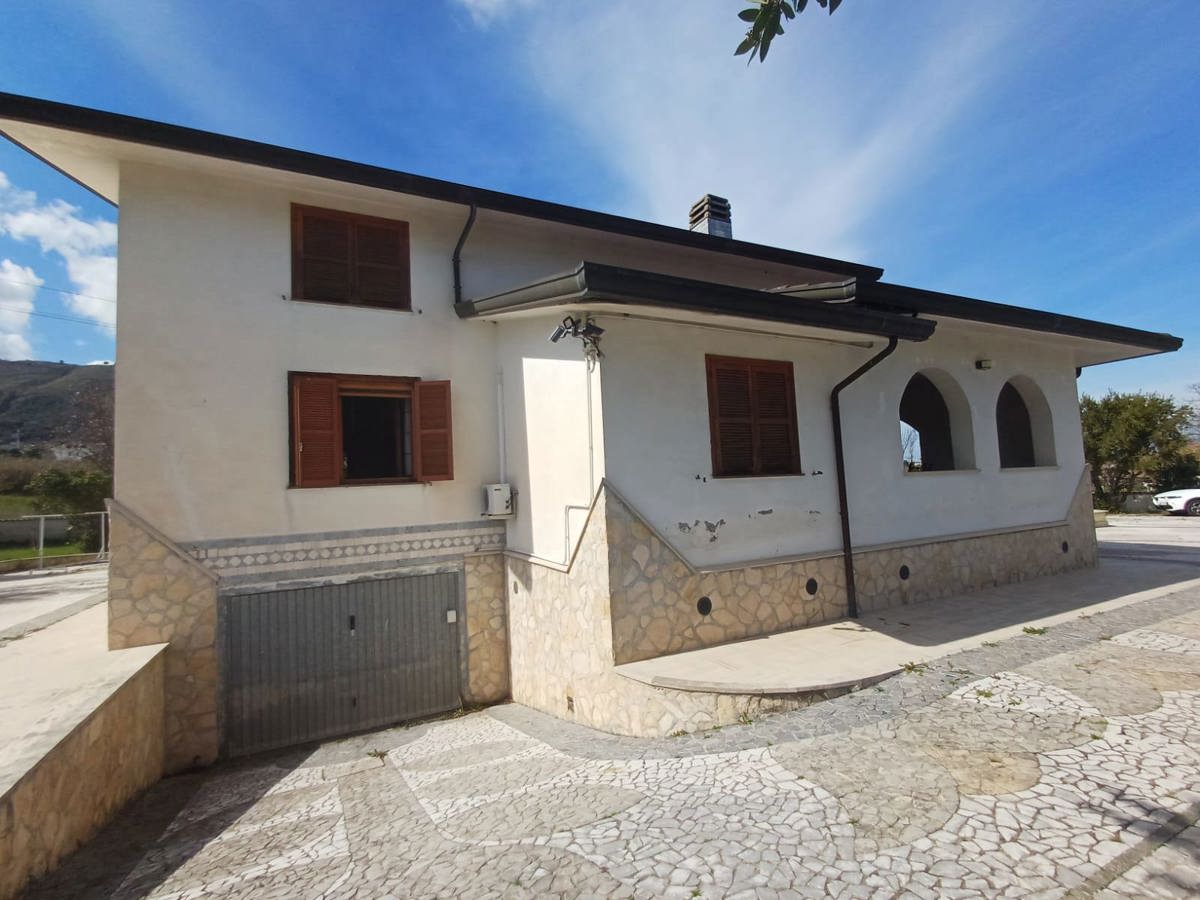 Foto 5 di 36 - Villa in vendita a San Giovanni Incarico