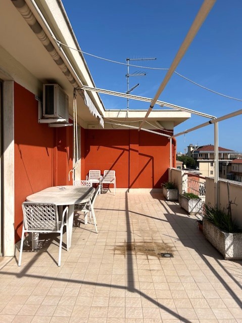 Foto 5 di 32 - Appartamento in vendita a Pescara