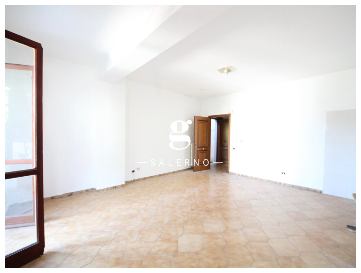 Foto 3 di 20 - Appartamento in vendita a Salerno