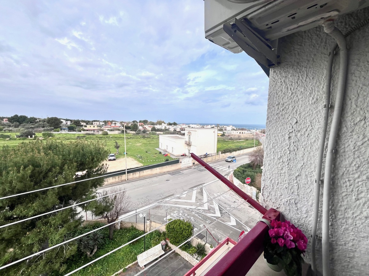 Foto 20 di 25 - Appartamento in vendita a Bari