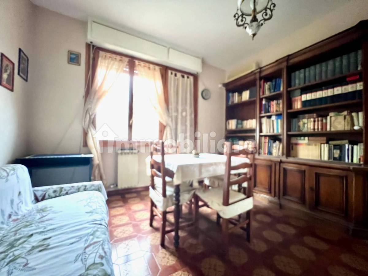 Foto 12 di 16 - Appartamento in vendita a Firenze