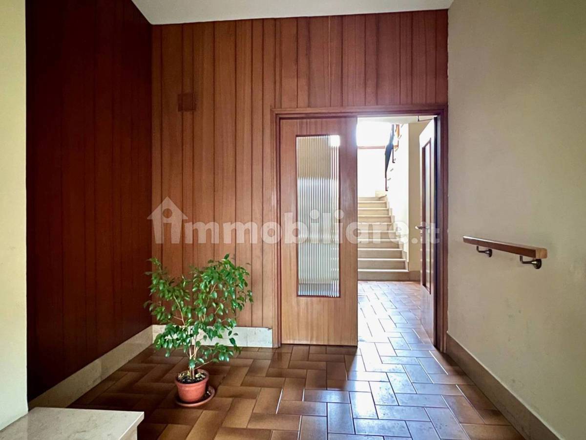 Foto 9 di 16 - Appartamento in vendita a Firenze
