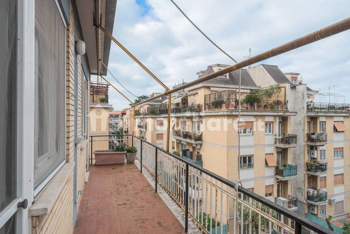 Foto 25 di 26 - Appartamento in vendita a Roma