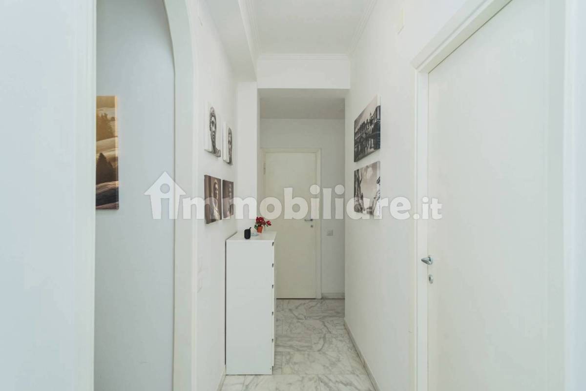 Foto 2 di 26 - Appartamento in vendita a Roma