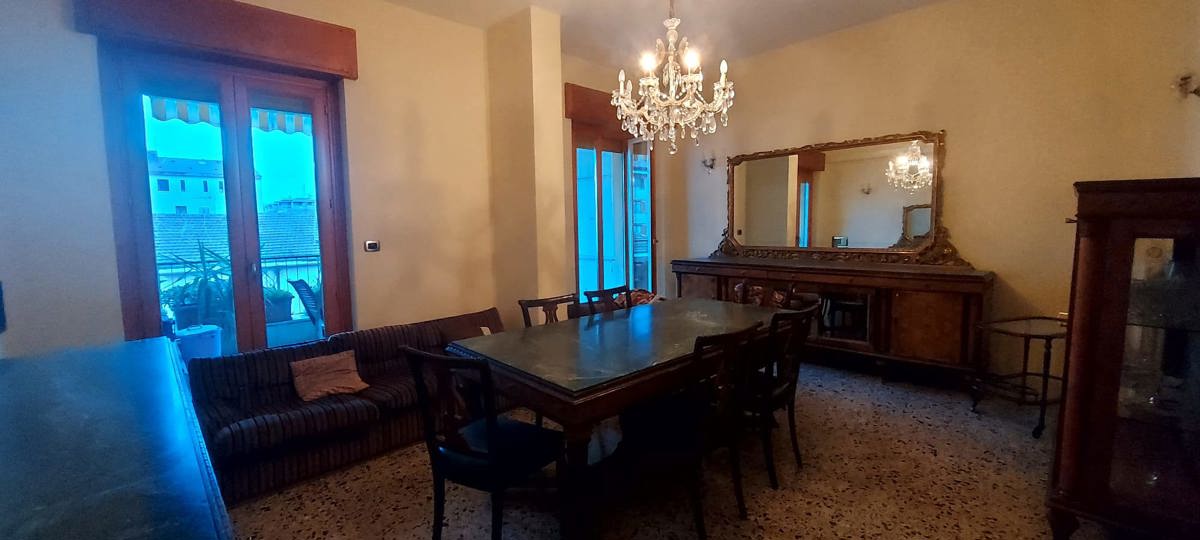 Foto 4 di 12 - Appartamento in vendita a Avellino