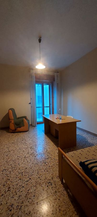 Foto 8 di 12 - Appartamento in vendita a Avellino