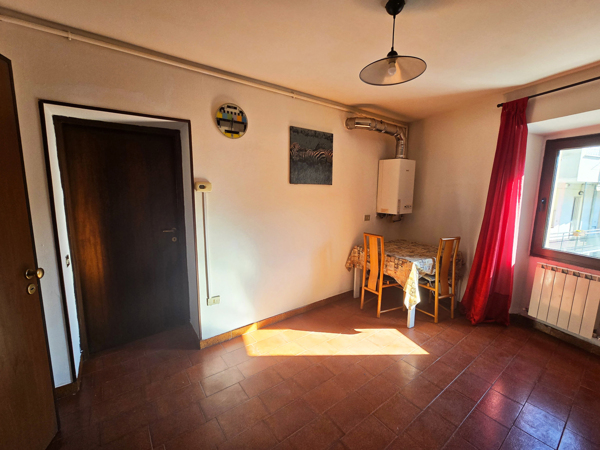Foto 3 di 13 - Appartamento in vendita a Cadorago