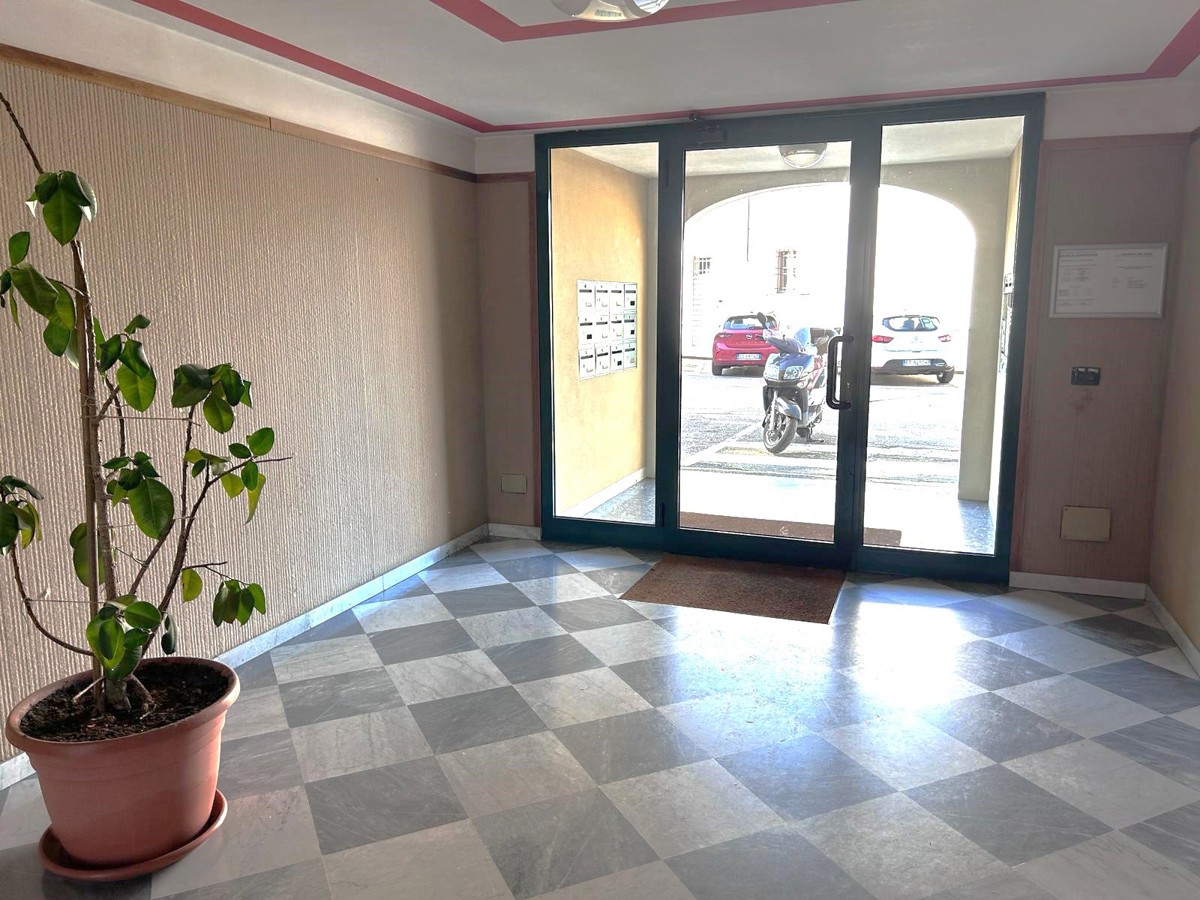 Foto 14 di 14 - Appartamento in vendita a Sannazzaro de' Burgondi