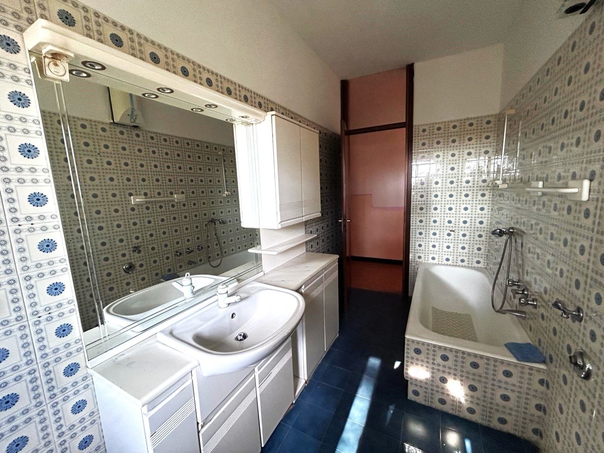 Foto 12 di 14 - Appartamento in vendita a Sannazzaro de' Burgondi