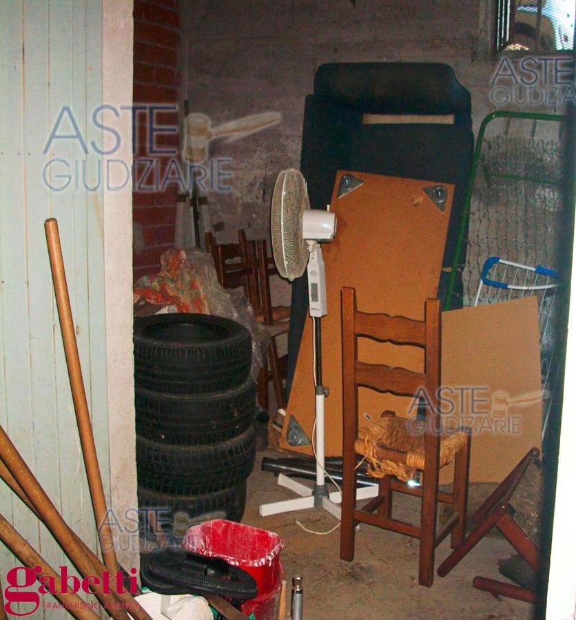Foto 13 di 18 - Appartamento in vendita a Alba