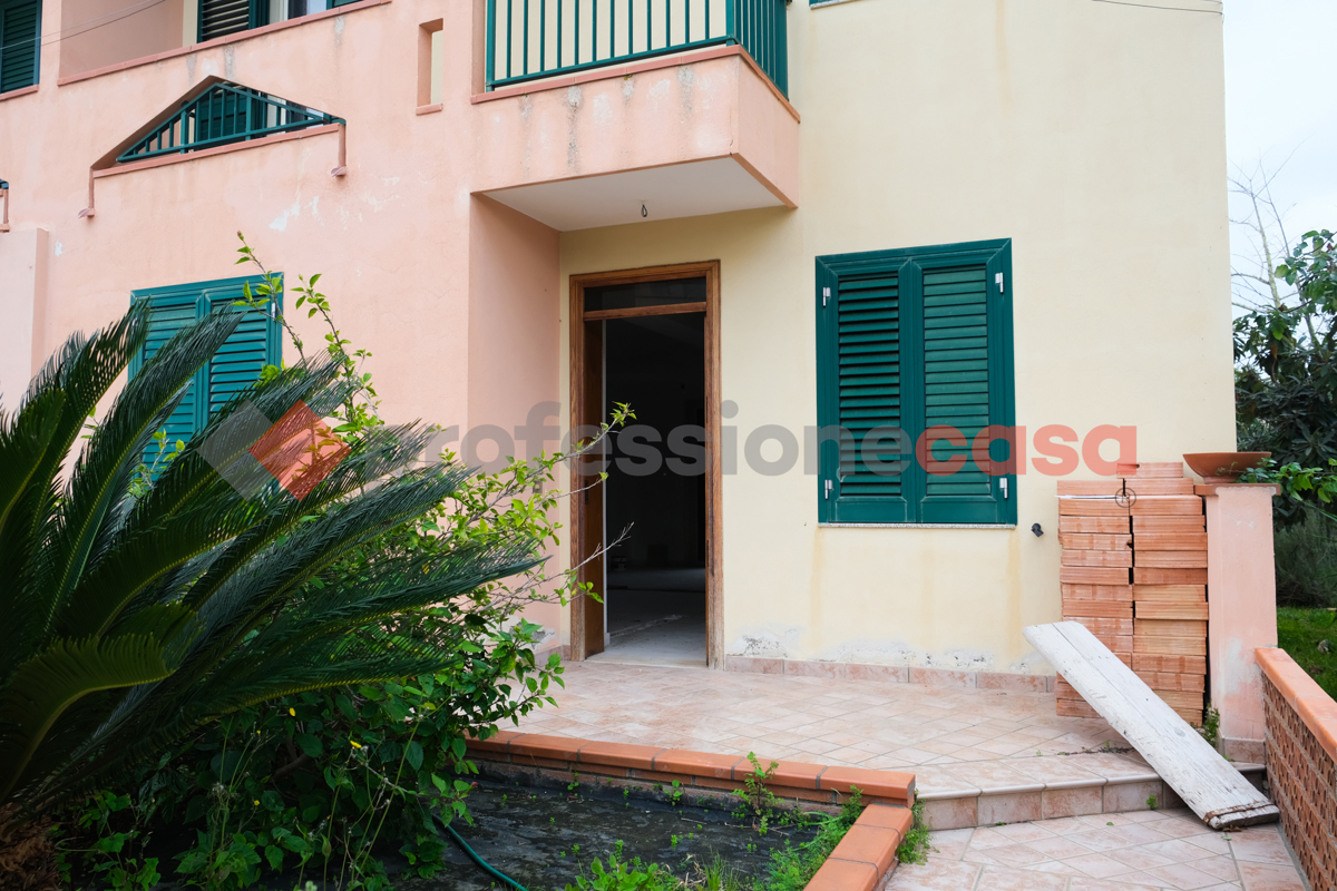 Foto 5 di 36 - Villa a schiera in vendita a Monforte San Giorgio
