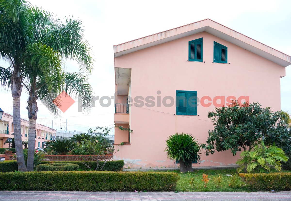Foto 4 di 36 - Villa a schiera in vendita a Monforte San Giorgio