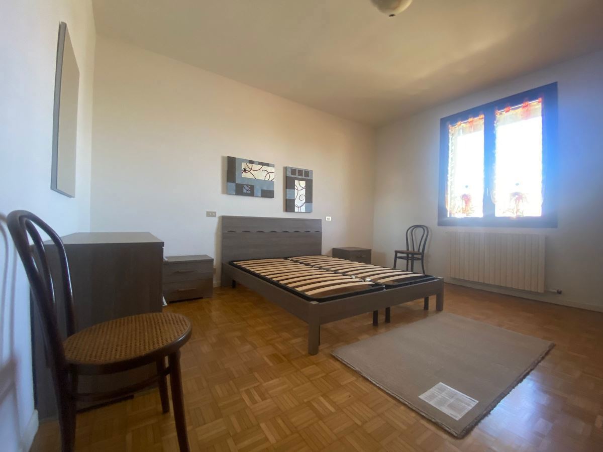 Foto 8 di 16 - Appartamento in vendita a Verolavecchia