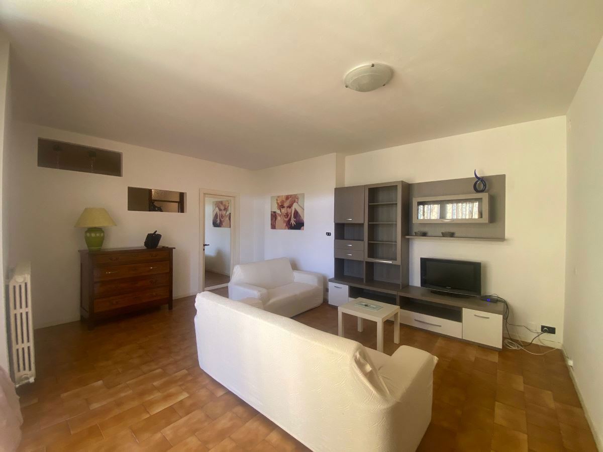 Foto 1 di 16 - Appartamento in vendita a Verolavecchia