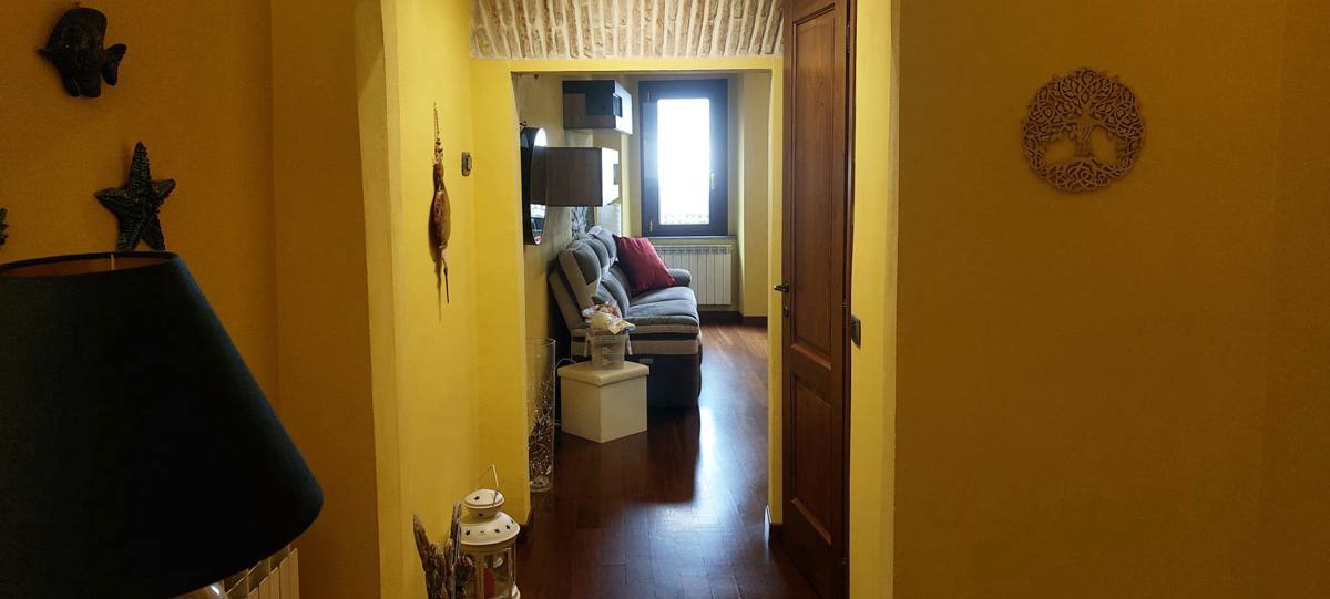 Foto 11 di 31 - Appartamento in vendita a Velletri