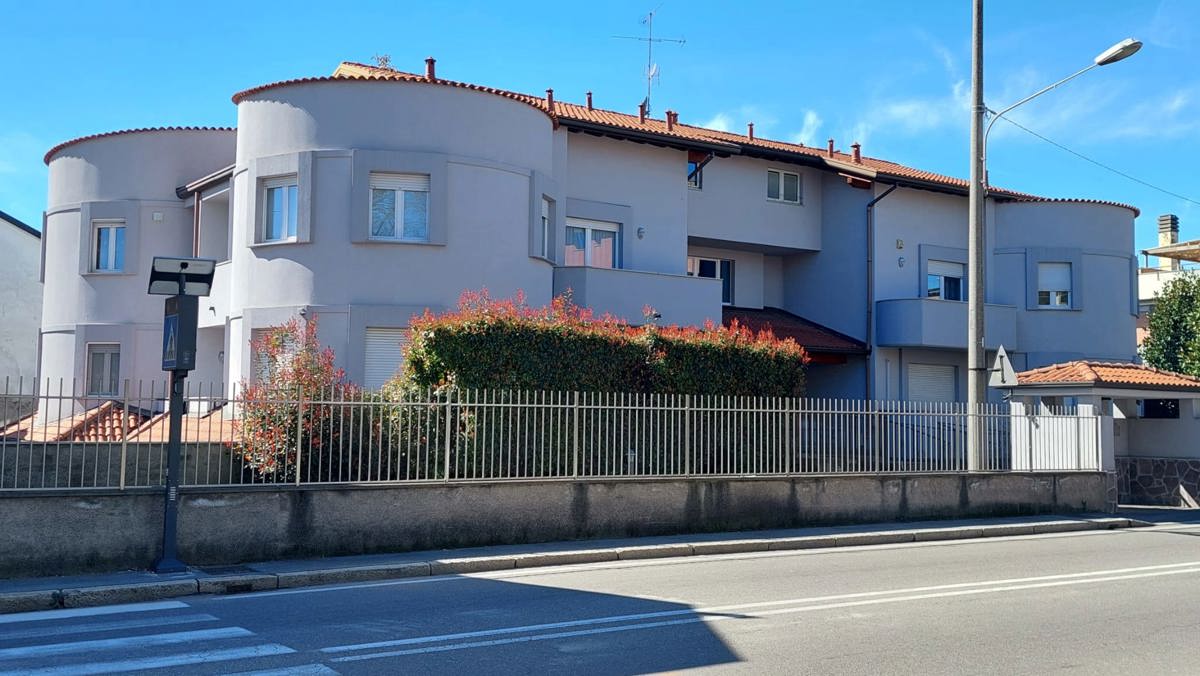 Foto 1 di 14 - Appartamento in vendita a San Vittore Olona