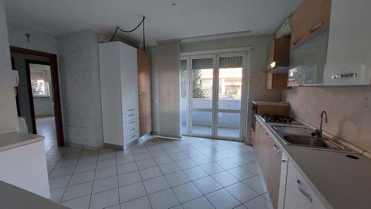 Foto 3 di 14 - Appartamento in vendita a San Vittore Olona