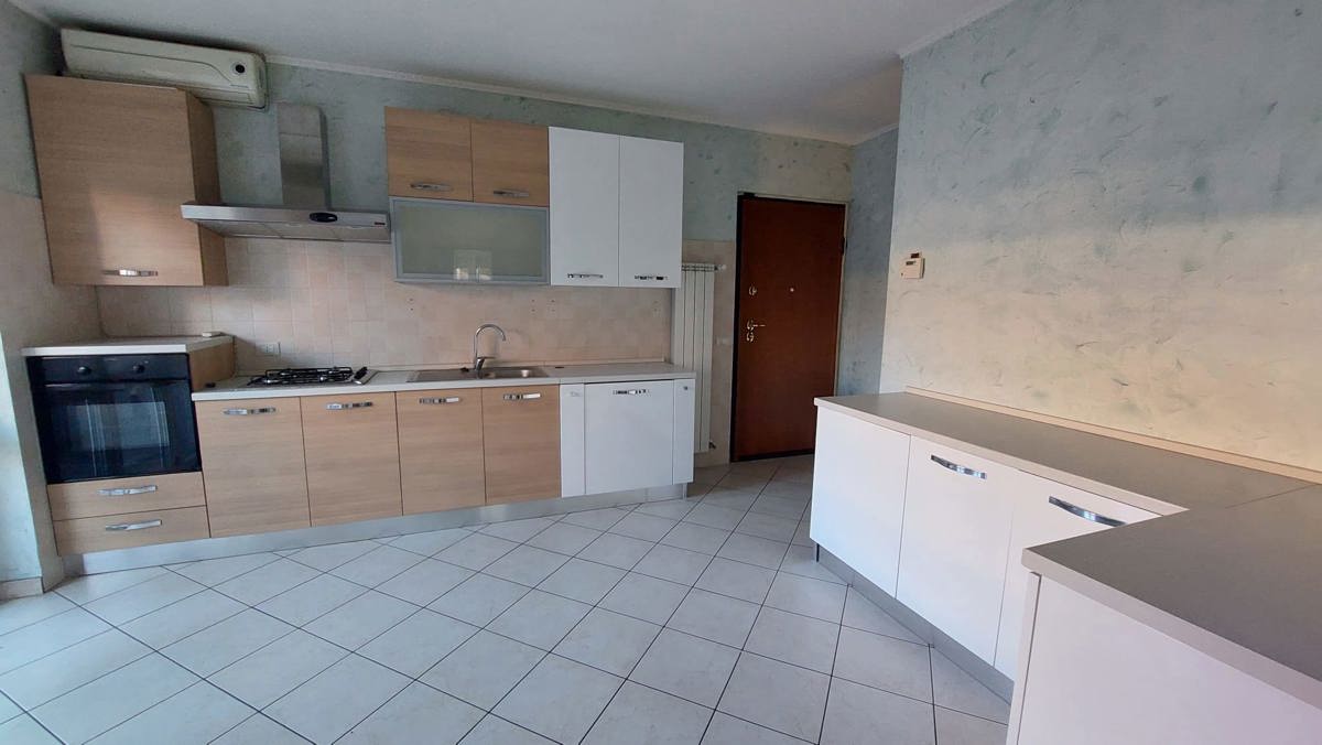 Foto 5 di 14 - Appartamento in vendita a San Vittore Olona