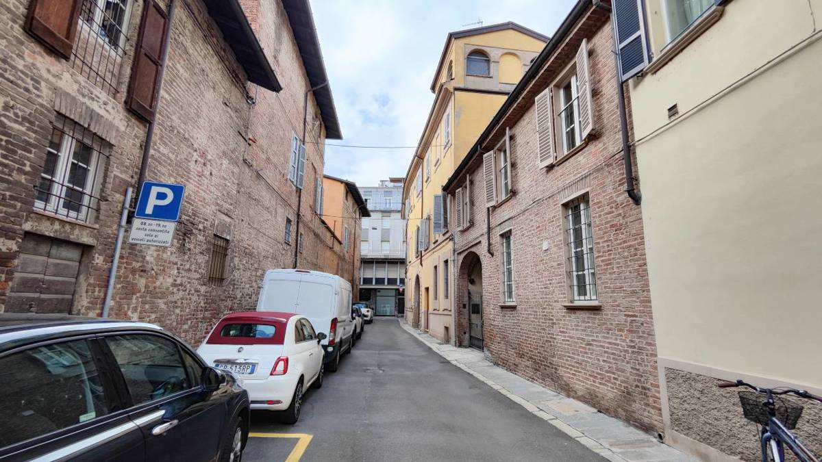 Foto 19 di 25 - Appartamento in vendita a Piacenza