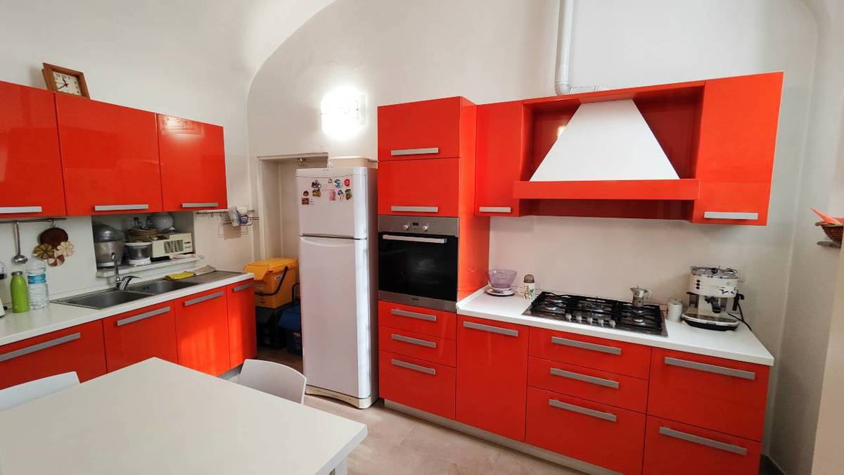 Foto 1 di 25 - Appartamento in vendita a Piacenza