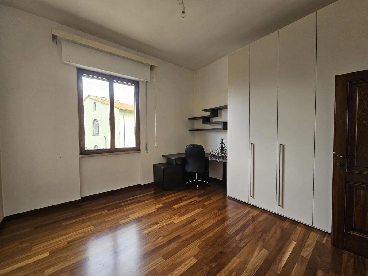 Foto 19 di 37 - Appartamento in vendita a Arezzo