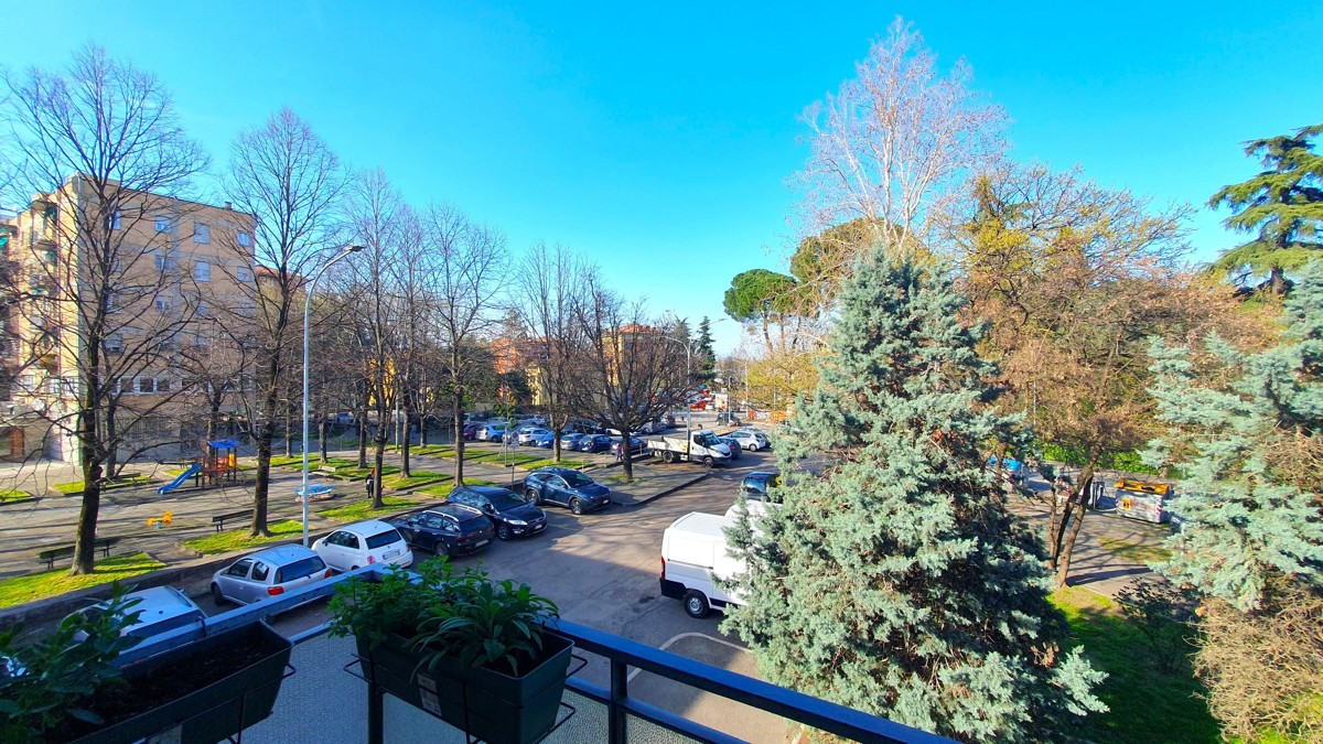 Foto 8 di 17 - Appartamento in vendita a Bologna