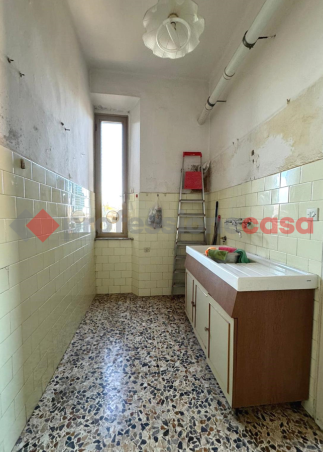 Foto 11 di 25 - Appartamento in vendita a Livorno