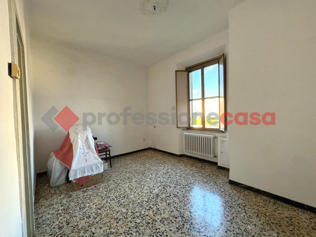 Foto 6 di 25 - Appartamento in vendita a Livorno