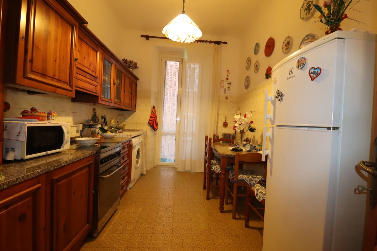 Foto 14 di 16 - Appartamento in vendita a La Spezia