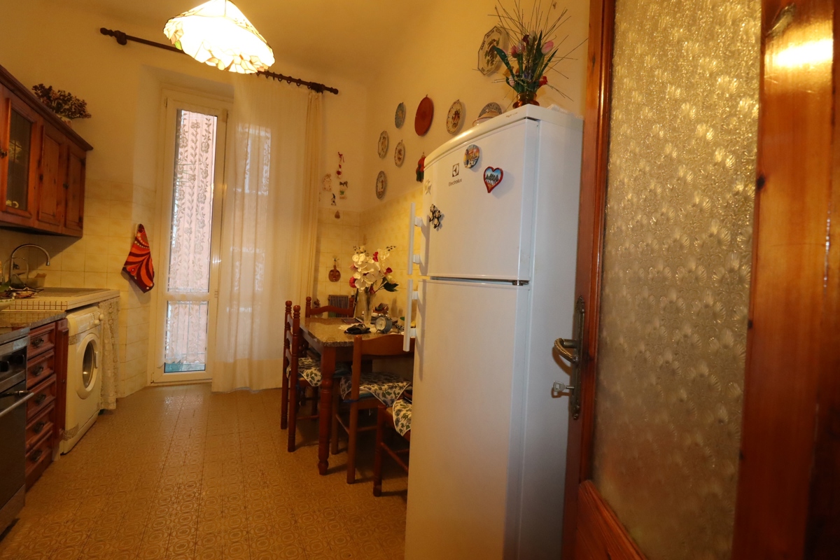 Foto 15 di 16 - Appartamento in vendita a La Spezia