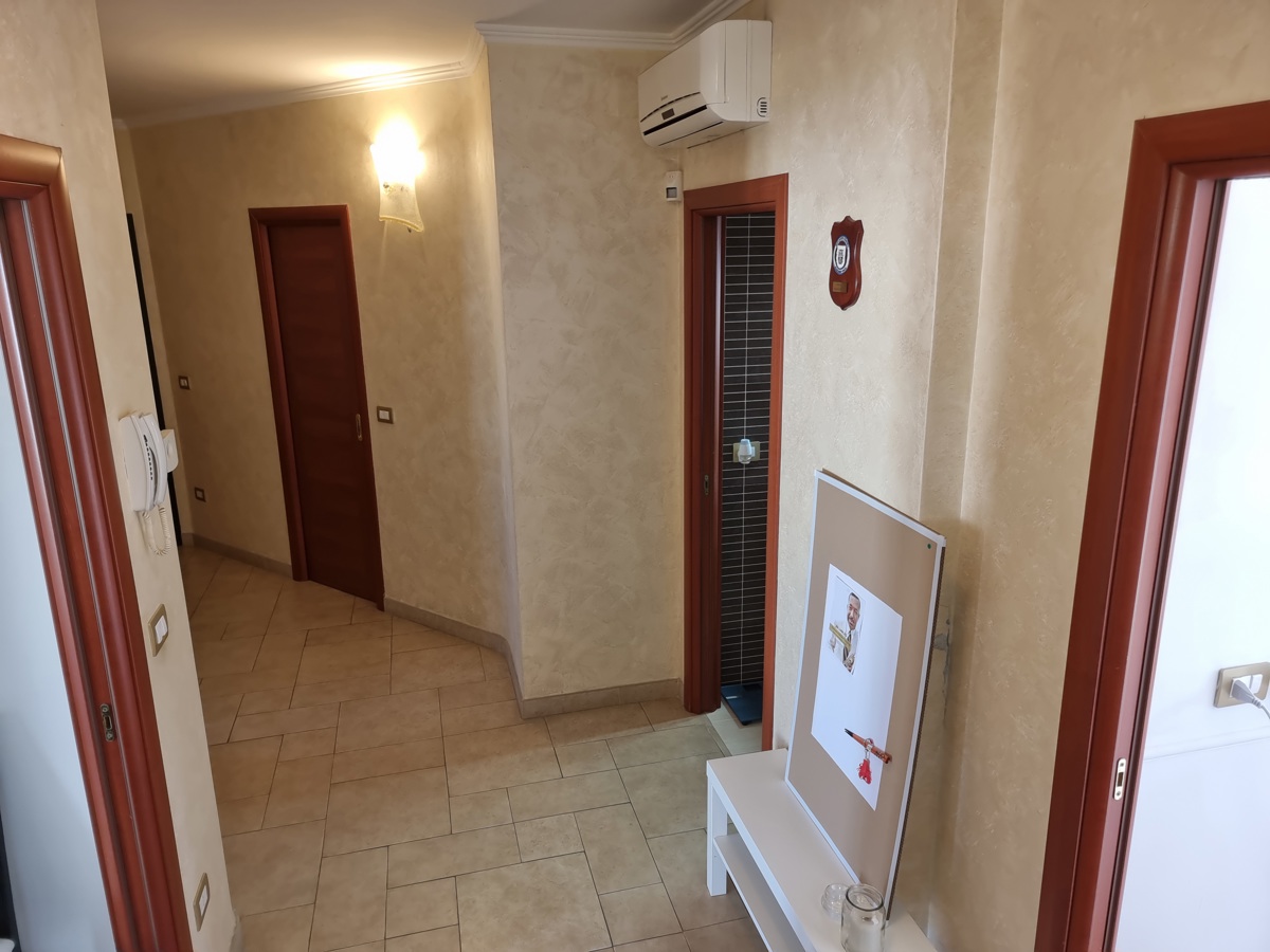 Foto 16 di 24 - Appartamento in vendita a Taranto