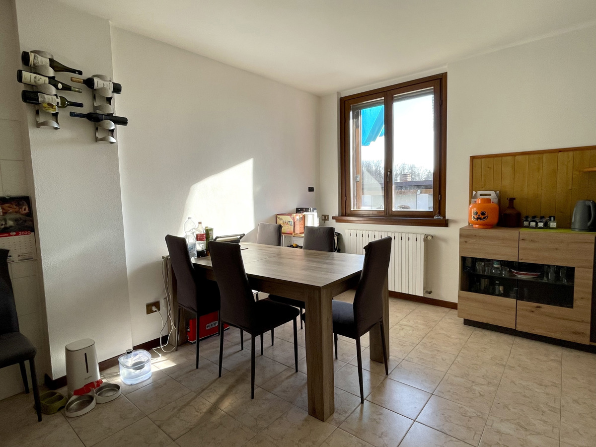 Foto 8 di 26 - Appartamento in vendita a Gemonio
