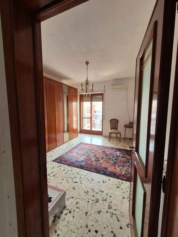 Foto 38 di 50 - Appartamento in vendita a Torre Annunziata