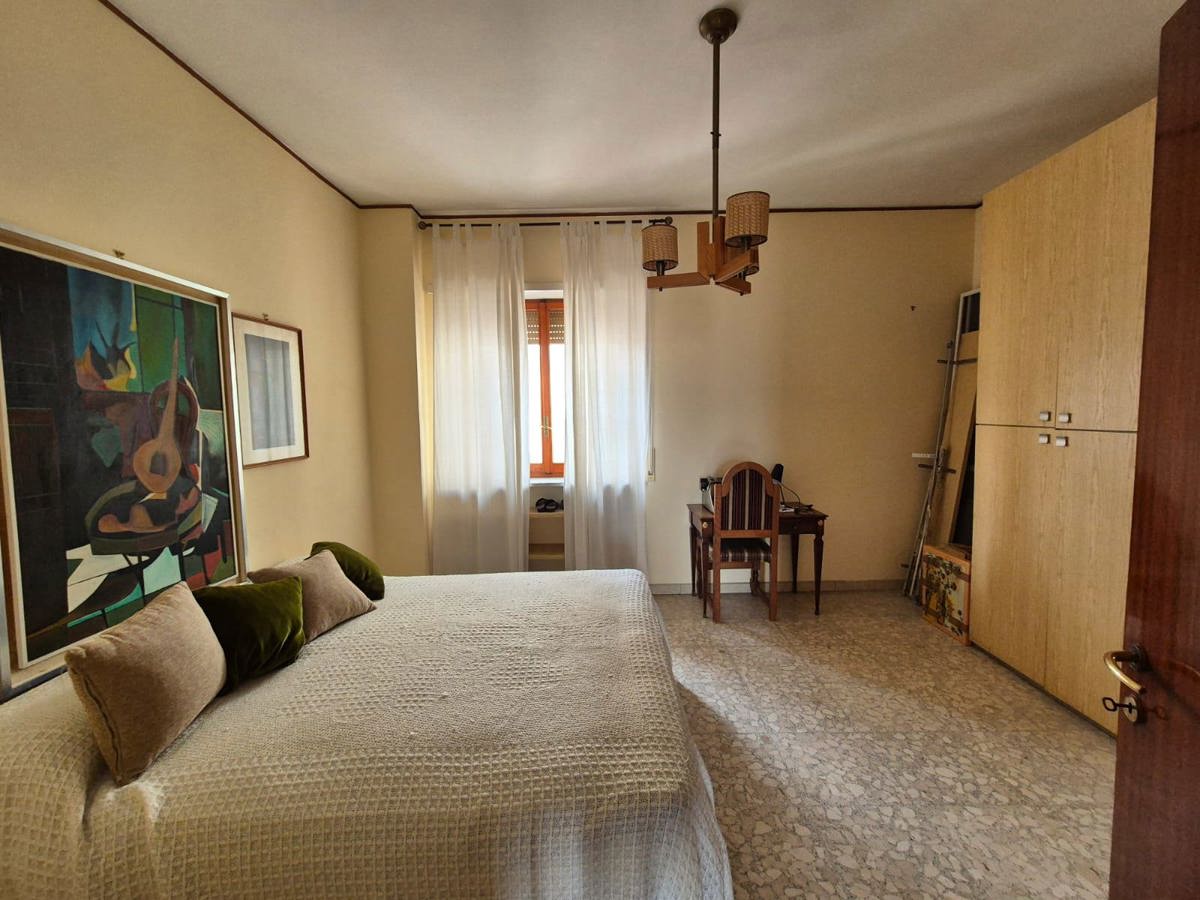 Foto 5 di 50 - Appartamento in vendita a Torre Annunziata