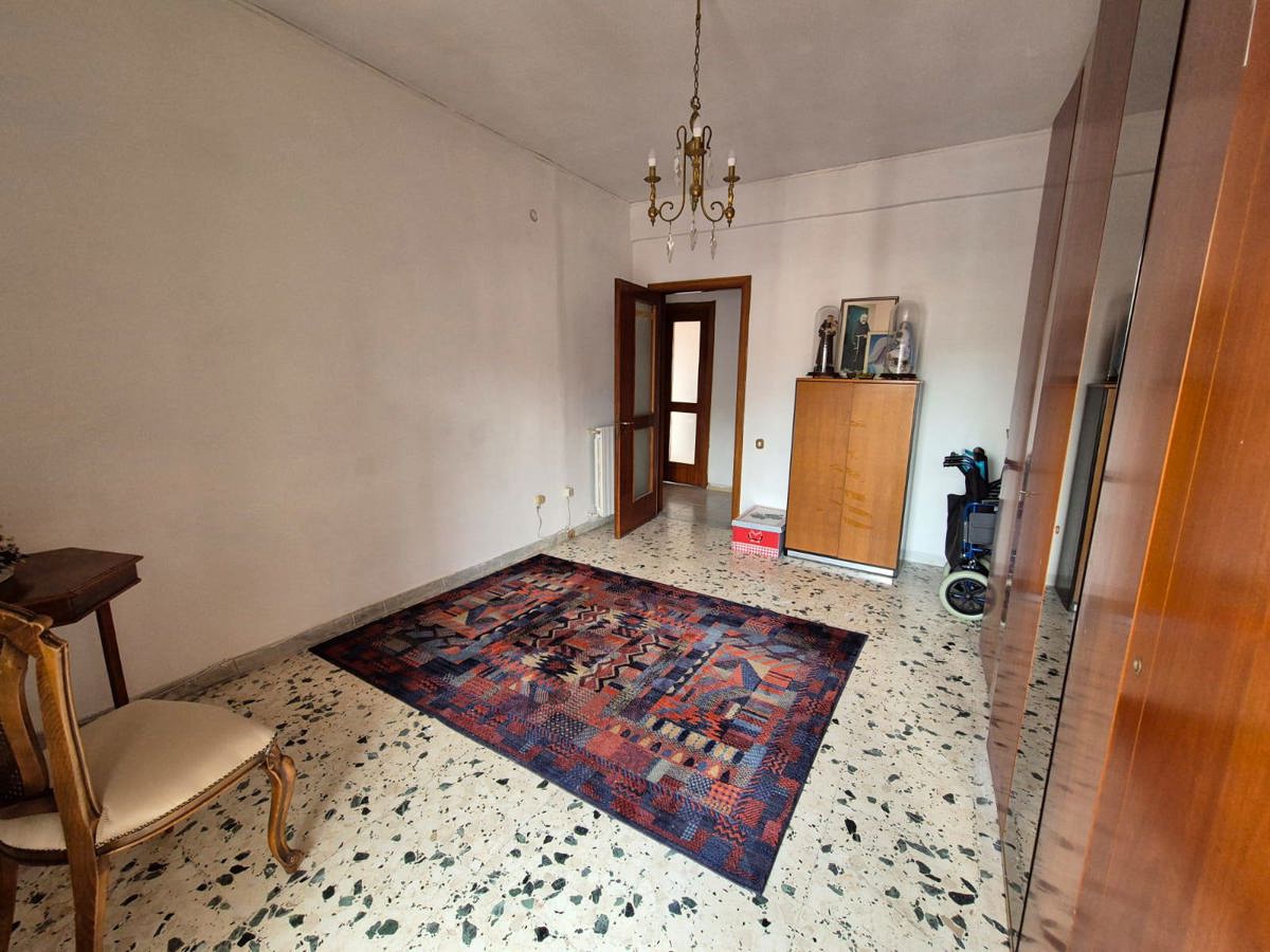 Foto 39 di 50 - Appartamento in vendita a Torre Annunziata