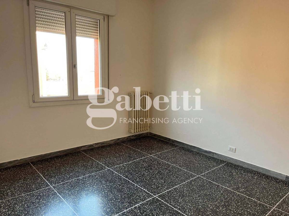 Foto 7 di 12 - Appartamento in vendita a Bologna