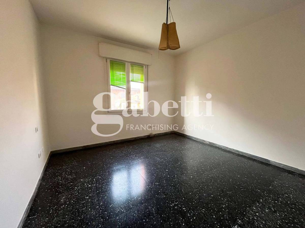 Foto 9 di 12 - Appartamento in vendita a Bologna
