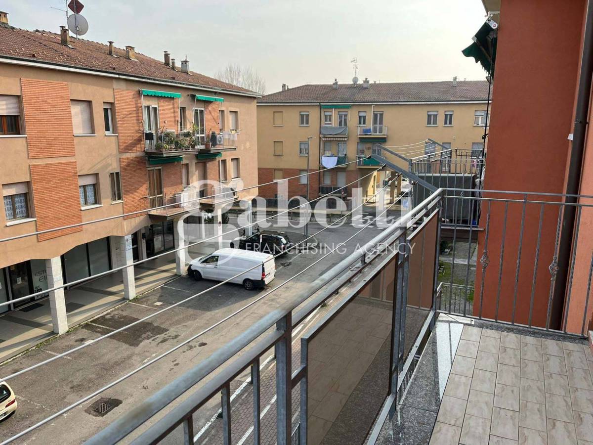 Foto 6 di 12 - Appartamento in vendita a Bologna