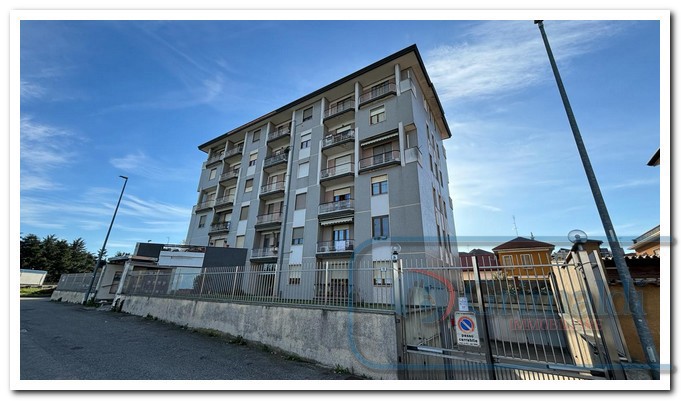 Foto 1 di 15 - Appartamento in vendita a Abbiategrasso