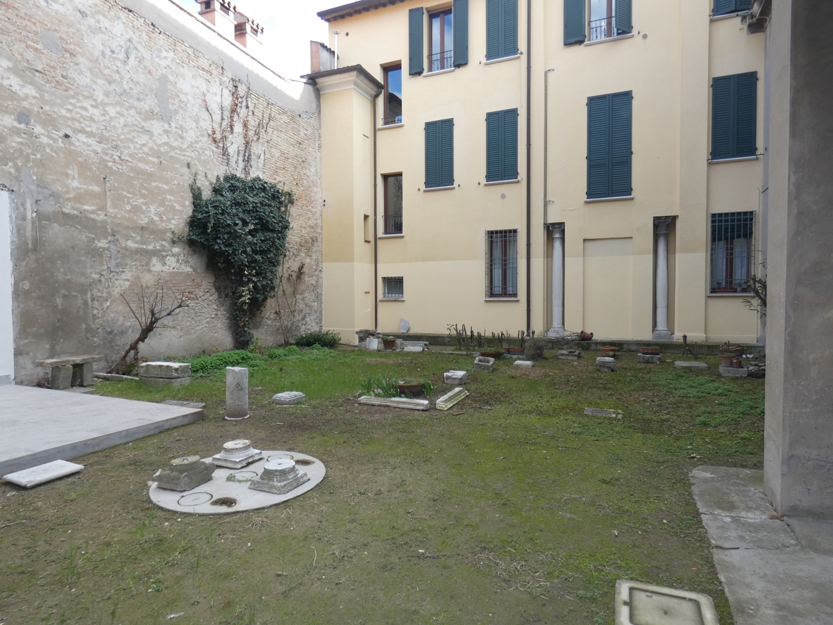 Foto 4 di 32 - Appartamento in vendita a Ravenna