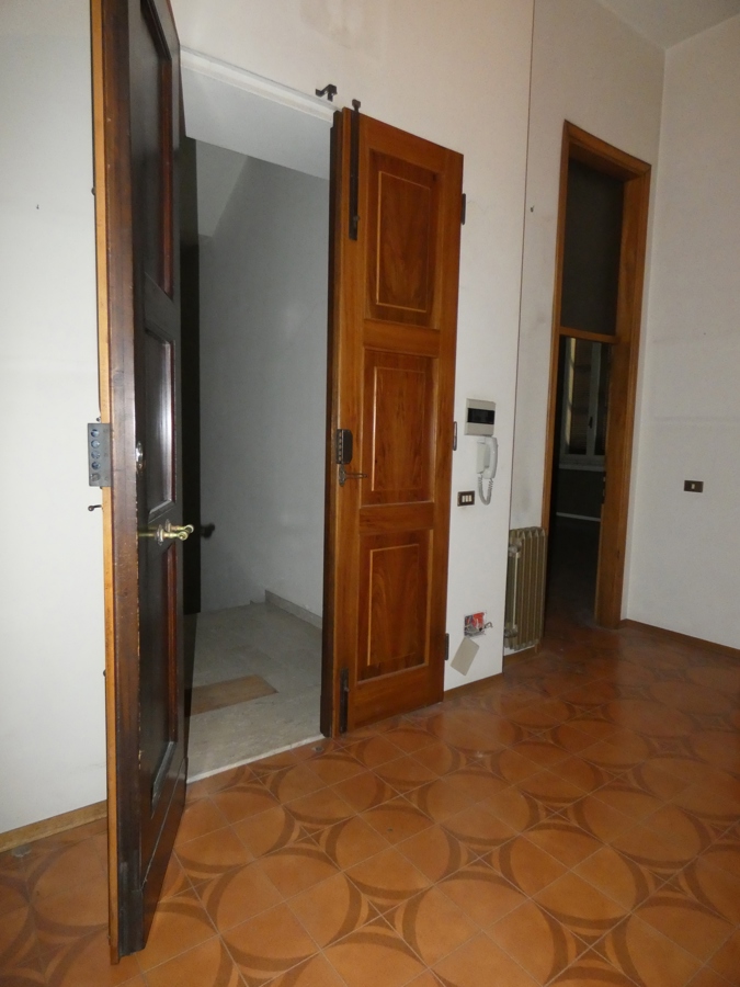 Foto 31 di 32 - Appartamento in vendita a Ravenna