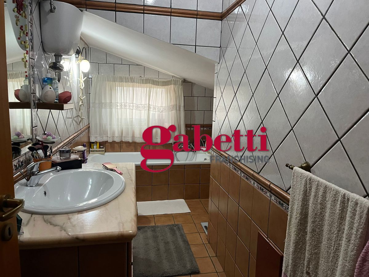 Foto 14 di 23 - Appartamento in vendita a Macerata Campania