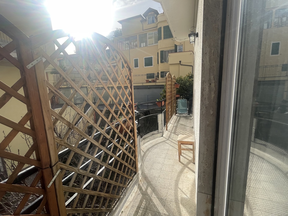 Foto 3 di 30 - Appartamento in vendita a Sanremo