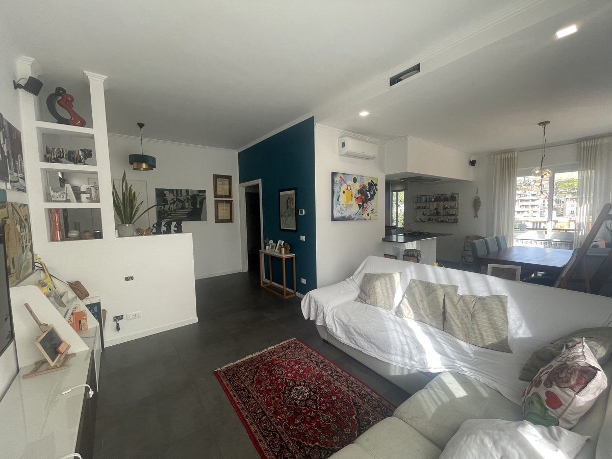 Foto 6 di 30 - Appartamento in vendita a Sanremo