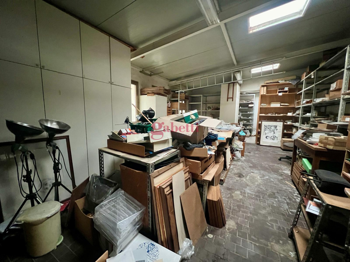Foto 7 di 12 - Laboratorio in vendita a Sesto Fiorentino