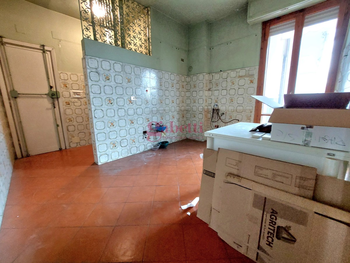 Appartamento in vendita a Vittorio Emanuele, Firenze (FI)